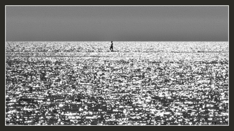 Walking the Water by claudius eßer / cles.de